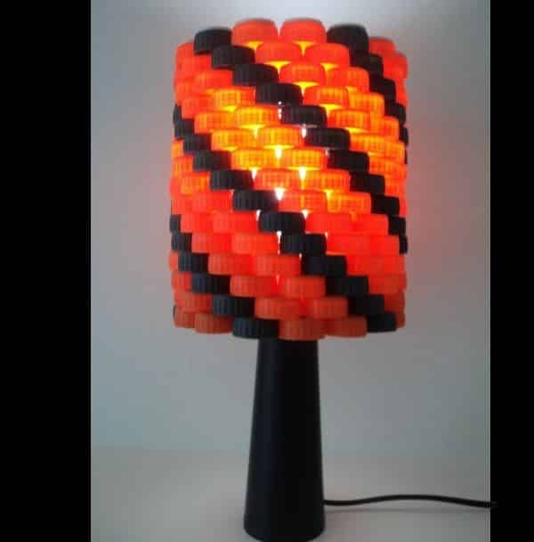 1750385415 70 18 Ideias de Artesanato com Tampinhas de Garrafa Pet 18 Ideias de Artesanato com Tampinhas de Garrafa Pet