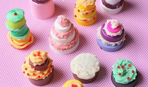 1750385426 83 18 Ideias de Artesanato com Tampinhas de Garrafa Pet 18 Ideias de Artesanato com Tampinhas de Garrafa Pet