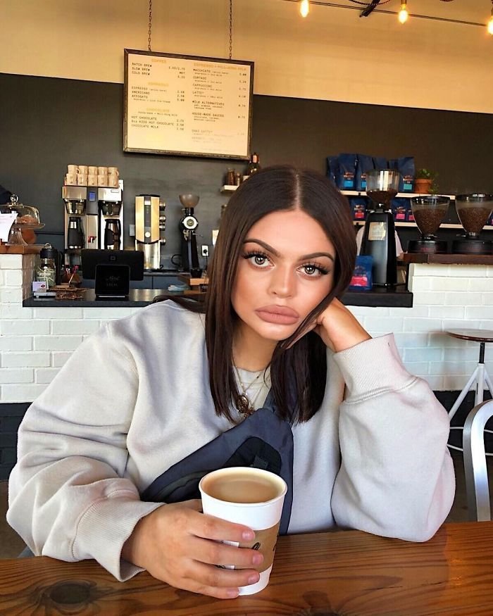 1750392667 149 essas 25 pessoas deveriam ser proibidas de usar as redes