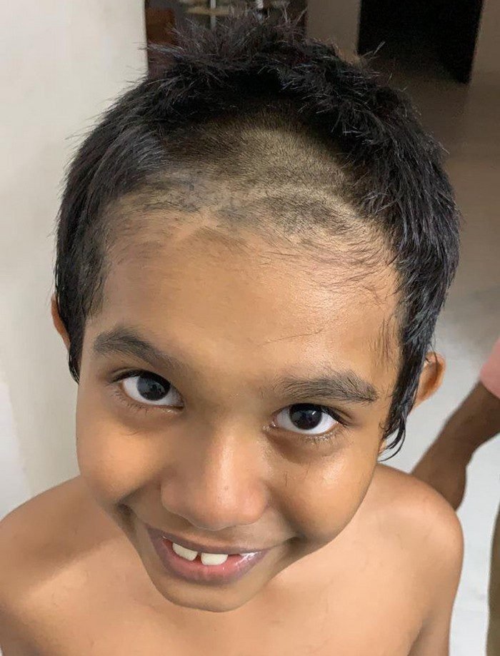 32 Garotas que só queriam ficar mais bonitas, mas alguma coisa deu MUITO errado