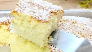 Bolo de maisena com coco bem fofinho