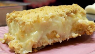 Torta de banana cremosa com farofa crocante: Receita maravilhosa!