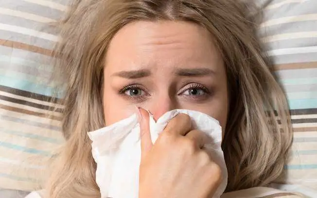 1750473876 345 9 sinais de que seu corpo esta com excesso de 9 Sinais de que seu corpo está com excesso de toxinas