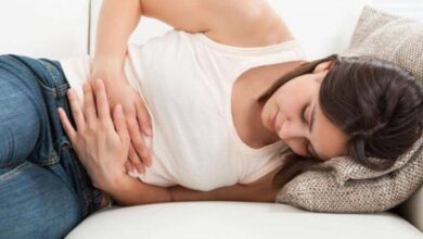 4 melhores chás para aliviar o inchaço menstrual