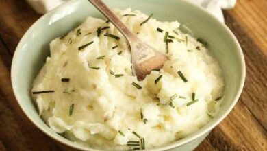 Purê de batatas especial com alho e alecrim