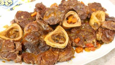 Ossobuco de panela de pressão saboroso e suculento para servir no almoço ou jantar