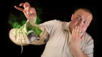 Dicas para eliminar o mau cheiro dos sapatos