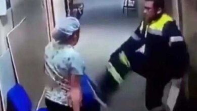 Paramédico chuta barriga de enfermeira grávida em hospital