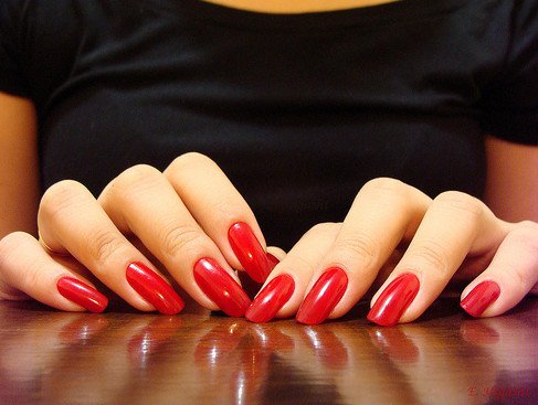 1750681453 364 5 truques para o esmalte durar mais 4