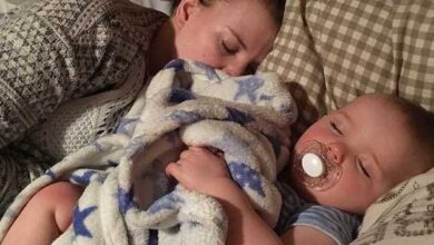 Pai faz relato emocionante sobre sua mulher que deixou o trabalho para cuidar do filho