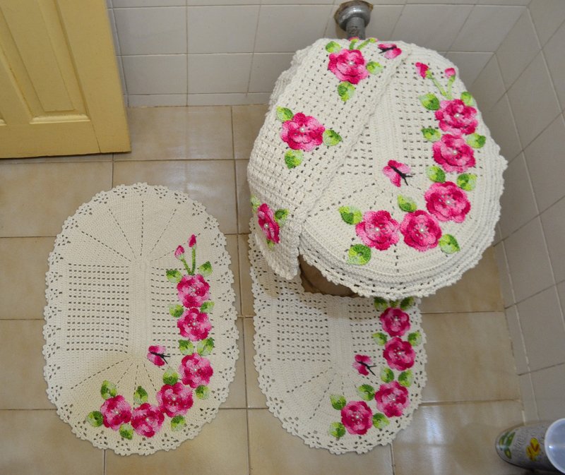 flor de croche lilás