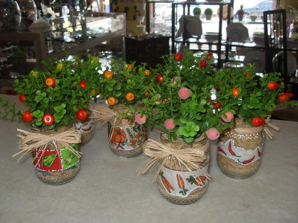 ideias-para-reutilizar-vidros-de-azeitona