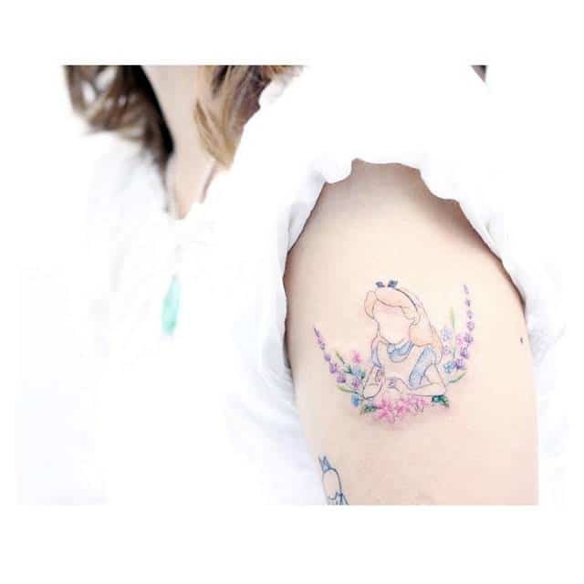 1750994520 642 15 tatuagens sutis e bem femininas