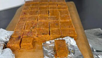 Caldo de carne caseiro fácil de fazer