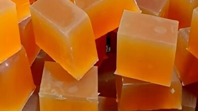 Sabão de álcool pronto em 10 minutos para limpar e desinfetar roupas e louças