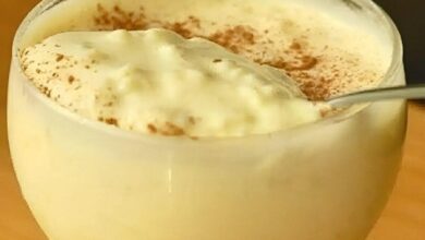 Arroz doce bem cremoso que fica pronto rapidinho e fica simplesmente maravilhoso