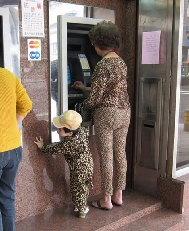 1751059749 988 14 roupas que nao sabemos se sao pra rir ou