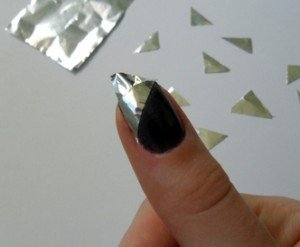 1751072530 367 aprenda como fazer unhas metalicas unhasmetalizadas2