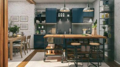 Prateleira estilo industrial para cozinha