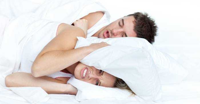 7 Dicas para quem ronca sem parar