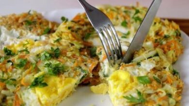 Aprenda a preparar panquecas de repolho com ovos