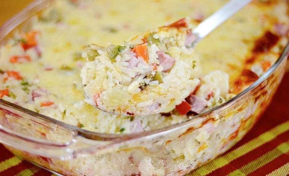 Arroz de forno cremoso gratinado com legumes Arroz de forno cremoso gratinado com legumes
