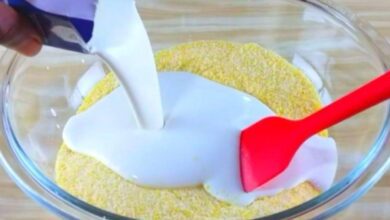 Bolo de Flocão de Milho com Creme de Leite