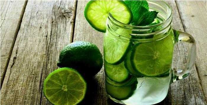 Como fazer a dieta da agua com limao para emagrecer