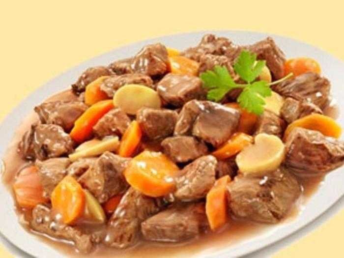 Como fazer picadinho de bife de alcatra ou contra file Como fazer picadinho de bife de alcatra ou contra filé