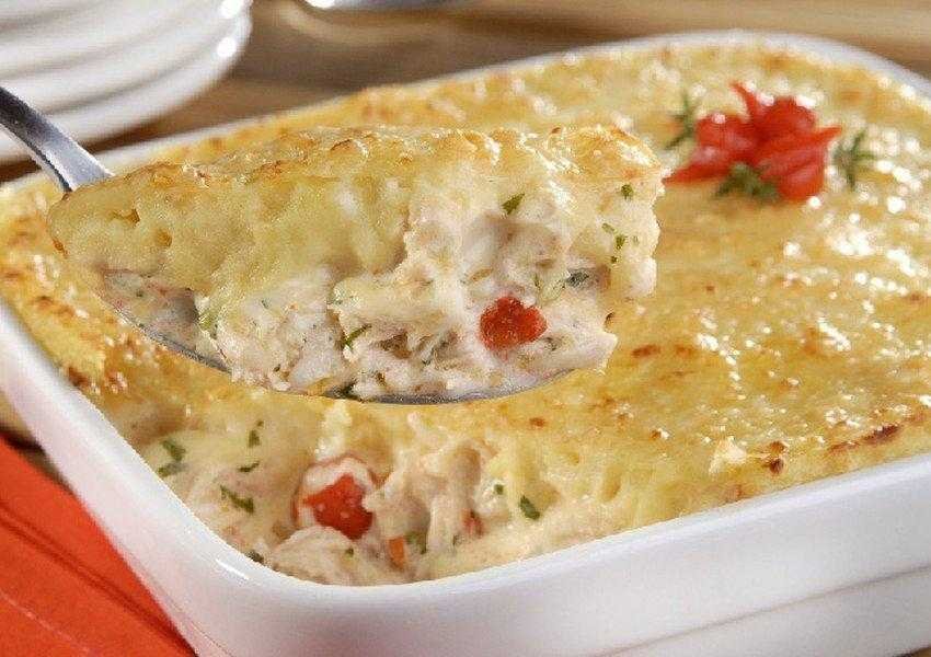 Escondidinho de frango com batata doce Escondidinho de frango com batata doce