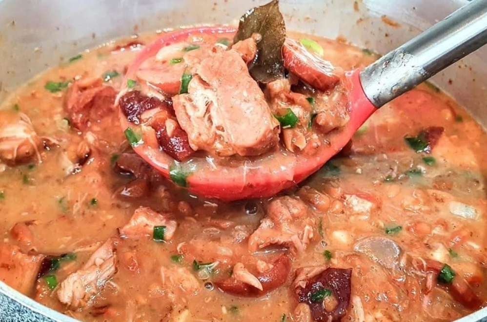 Feijao com costelinha Receitinha com gostinho de casa de Vo Feijão com costelinha