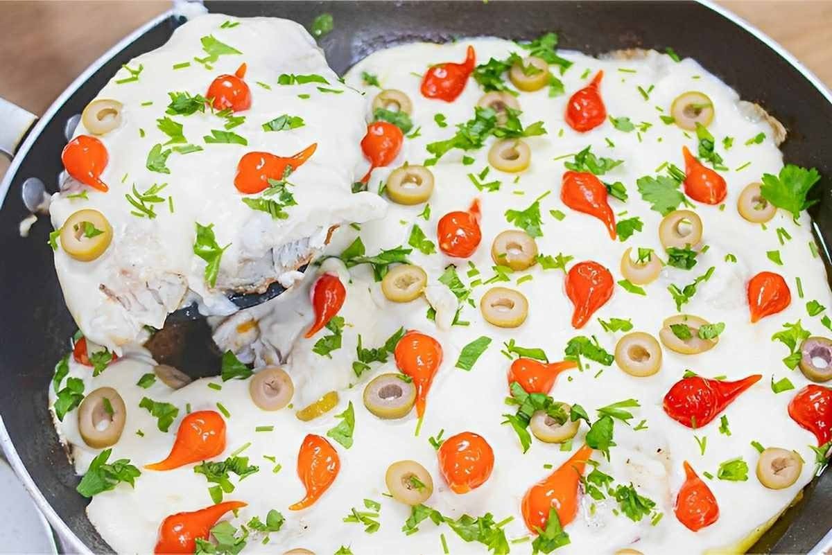 Filé de tilápia ao molho branco: levinho e perfeito para o almoço ou jantar