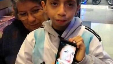 Garoto oferece toda sua poupança para quem devolver seu celular com fotos da mãe falecida