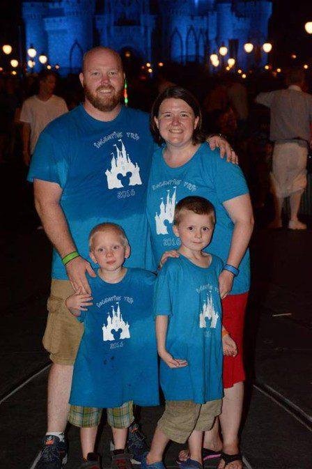 Mulher sofre aborto espontâneo e posta foto do bebê de 11 semanas com uma mensagem chocante, veja s