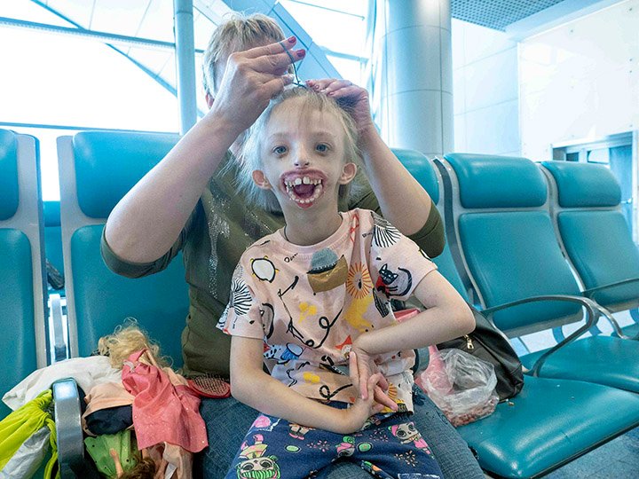 Os medicos queriam que eu abandonasse minha filha desabafa mae