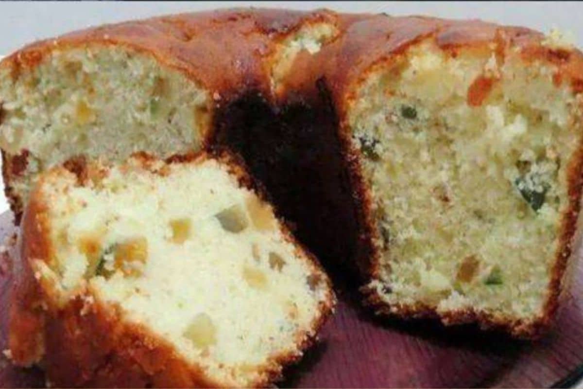 Panetone de Liquidificador na Forma de Bolo Panetone de Liquidificador na Forma de Bolo: Fácil, Prático e Incrível!