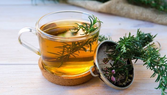 Propriedades do chá de alecrim