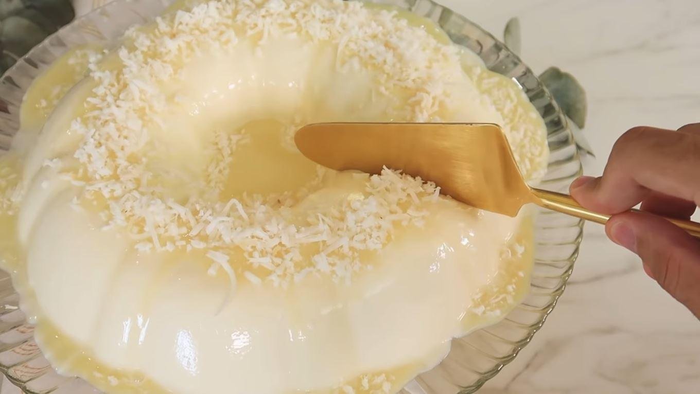 Pudim de Maria Mole com Leite de Coco