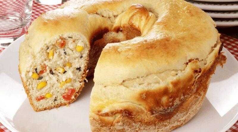 Receita de Pão Recheado de Frango com Requeijão 5