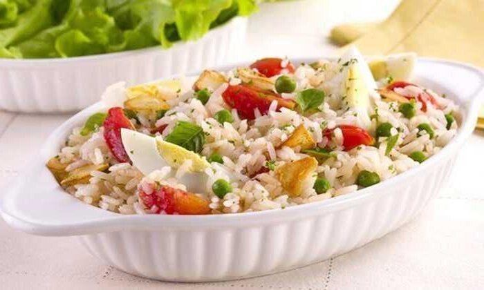 Receita de Salada de Arroz