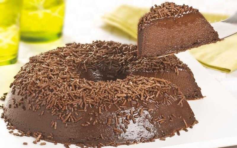 Receita rapida de brigadeirao de micro ondas Receita rápida de brigadeirão de micro-ondas