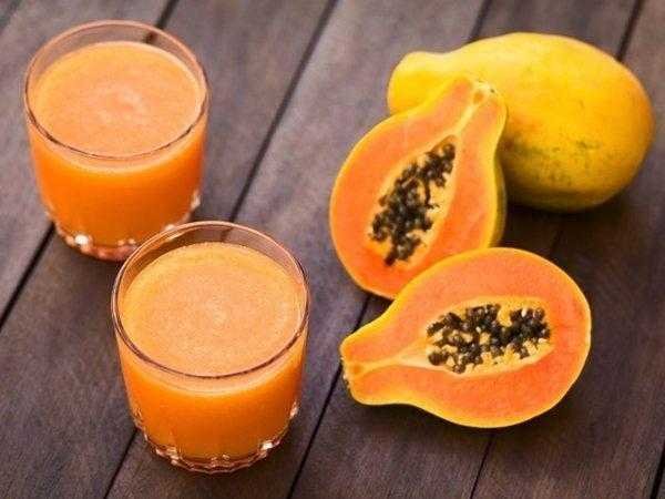Suco de mamão para alisar o ventre
