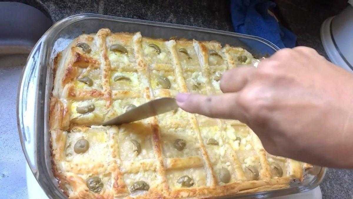 Torta de Frango com Massa Folhada Torta de Frango com Massa Folhada