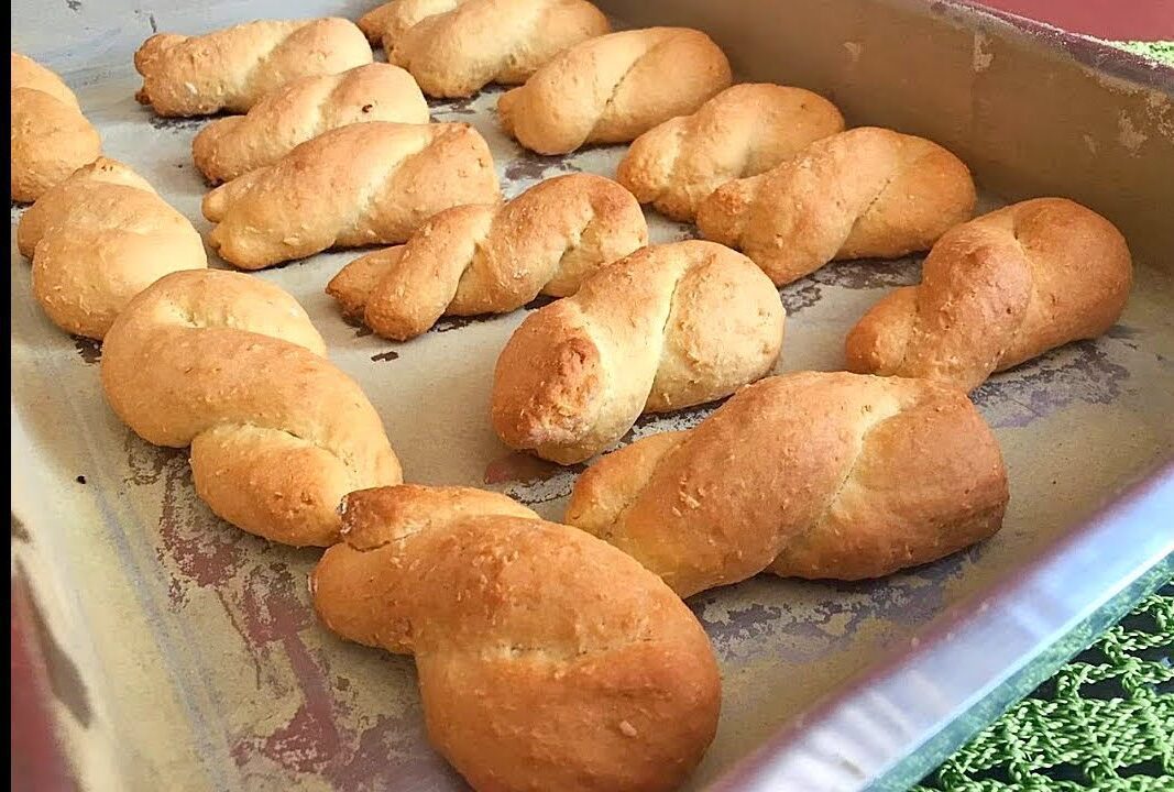 biscoitinho de trigo de padaria para fazer na sua casa e comer no cafe da manha ou lanche e1755566486830