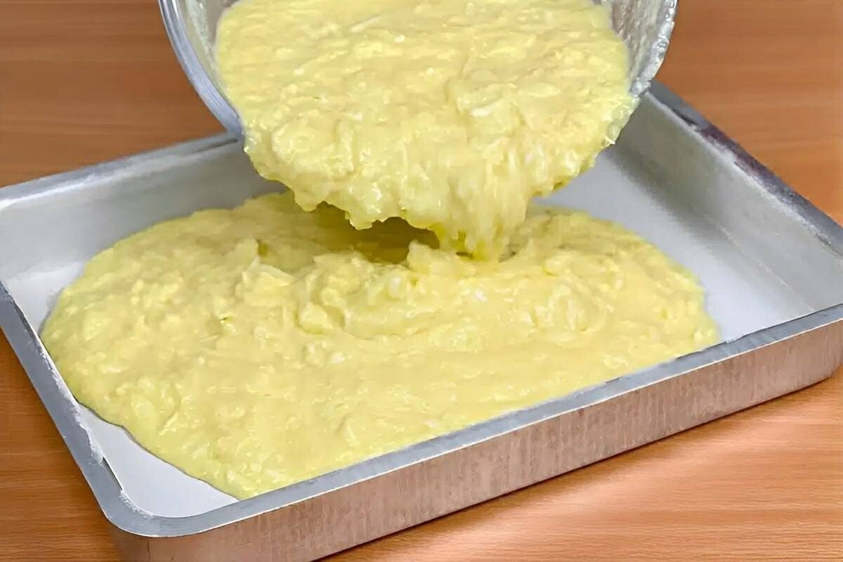 bolo de aipim com coco facil de fazer e delicioso Bolo de aipim com coco delicioso fácil de fazer e perfeito para servir no lanche ou café