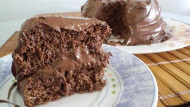 Bolo de iogurte, chocolate e avelã 4