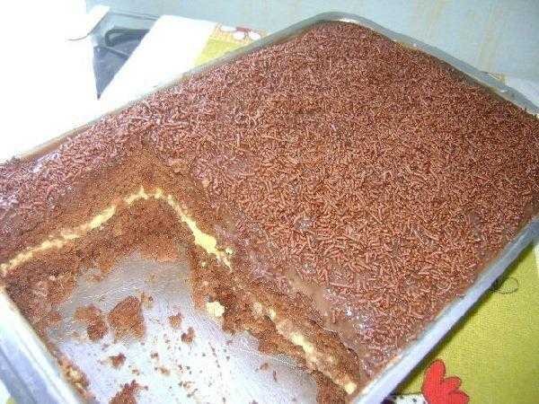 Bolo Gelado com Mousse de Maracujá