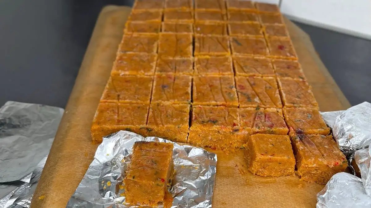 Caldo de carne caseiro: fácil de fazer sem conservantes e produtos químicos