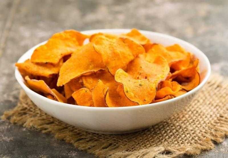 chips de cenoura saudavel e nutritivo Chips de cenoura saudável e nutritivo