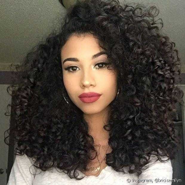 Acelerar o crescimento dos cabelos cacheados